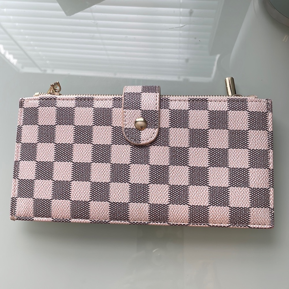 Gray & White checkered wallet